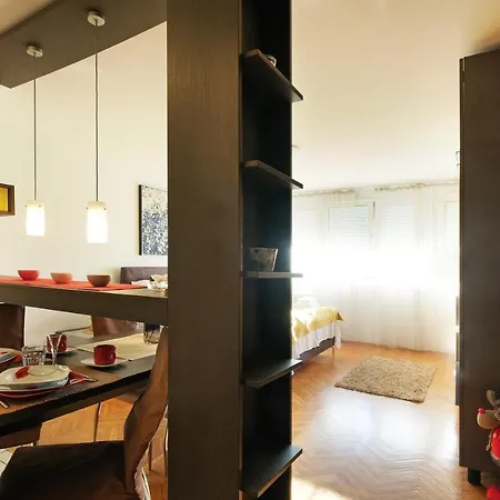 Apartment Paradise Serenity